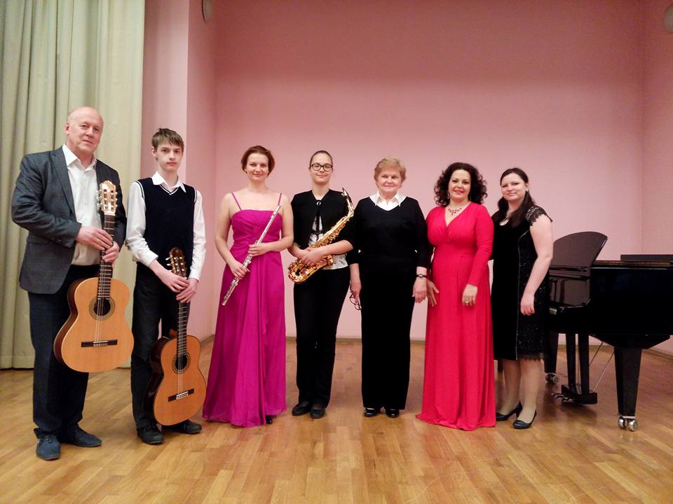 Концерт «Весеннее настроение»
