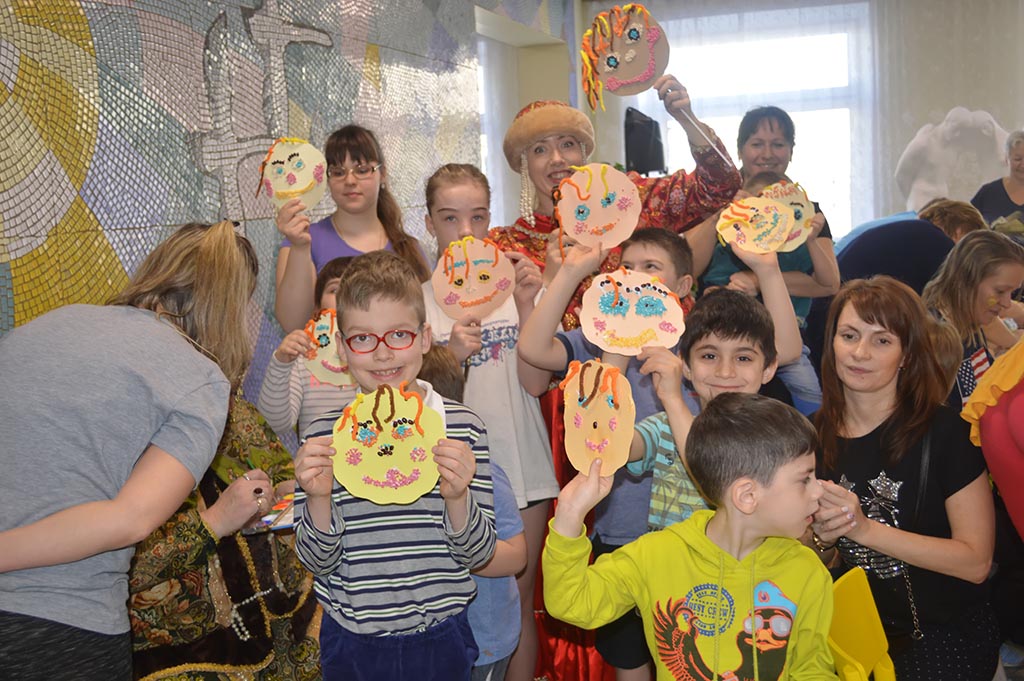 Мастер-класс «ВСТРЕТИМ ВЕСНУ ВЕСЕЛЬЕМ»