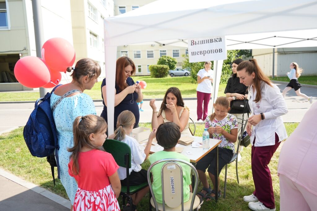 В нашем Центре прошёл большой праздник, посвященный чествованию наших Героев и ветеранов СВО — Зарница «Я с тобой!»