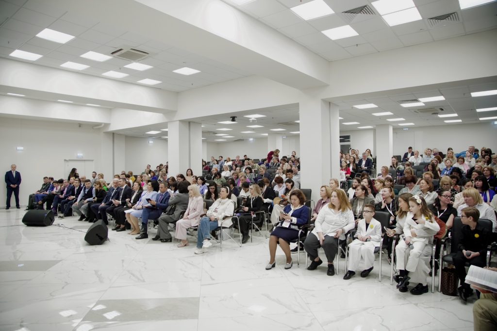 Стартовал VIII Национальный Междисциплинарный Конгресс с международным участием «Физическая и реабилитационная медицина в педиатрии: традиции и инновации»