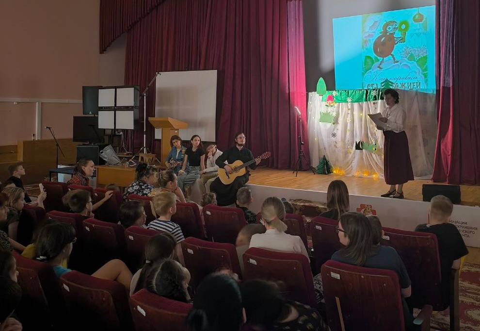 В НПЦ ДП прошёл Пасхальный спектакль для маленьких пациентов