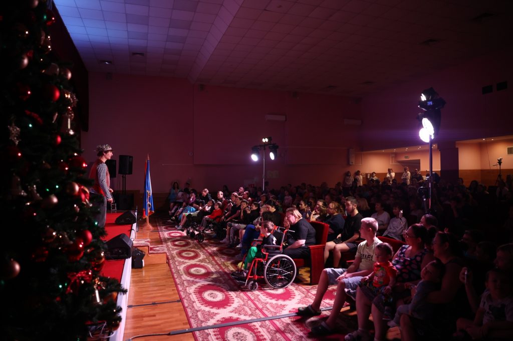 Новогодняя сказка в НПЦ ДП ДЗМ: в нашем Центре прошла «Добрая ёлка Мэра Москвы»